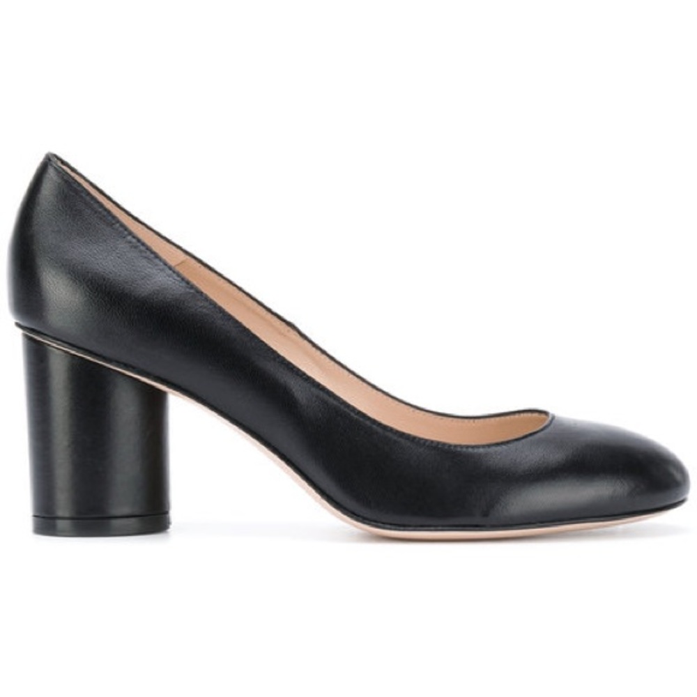 Stuart Weitzman azalea pump